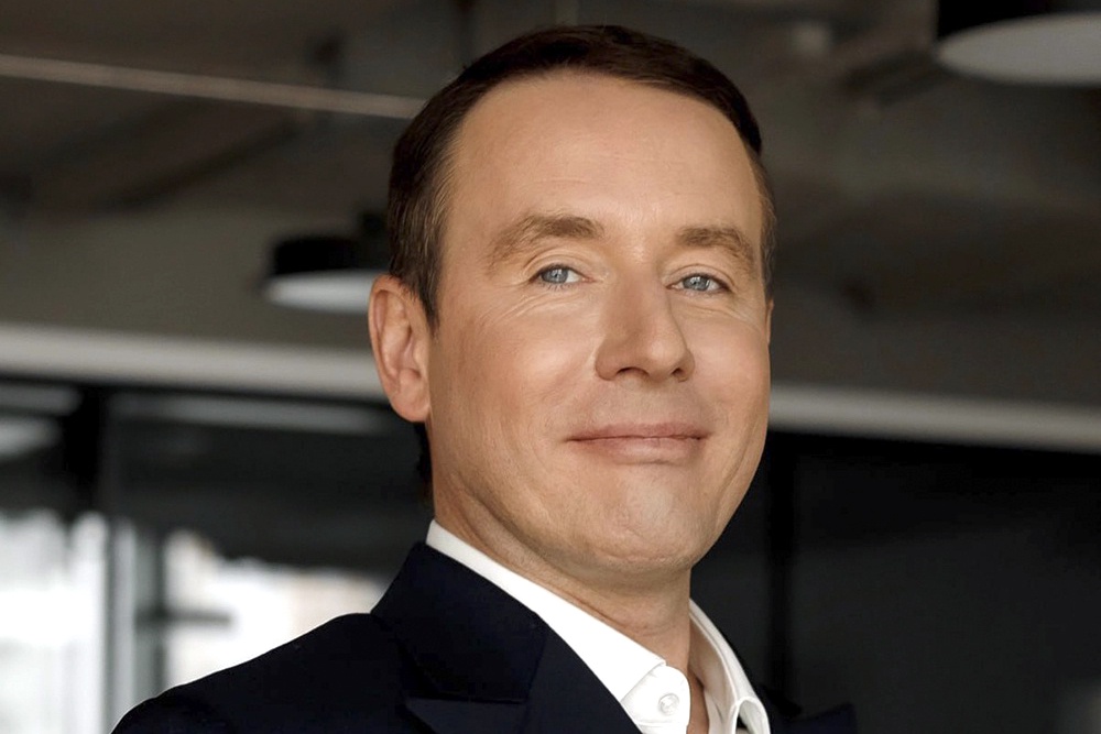 Современные корпорации стремятся соблюдать баланс собственных разработок и рыночных решений