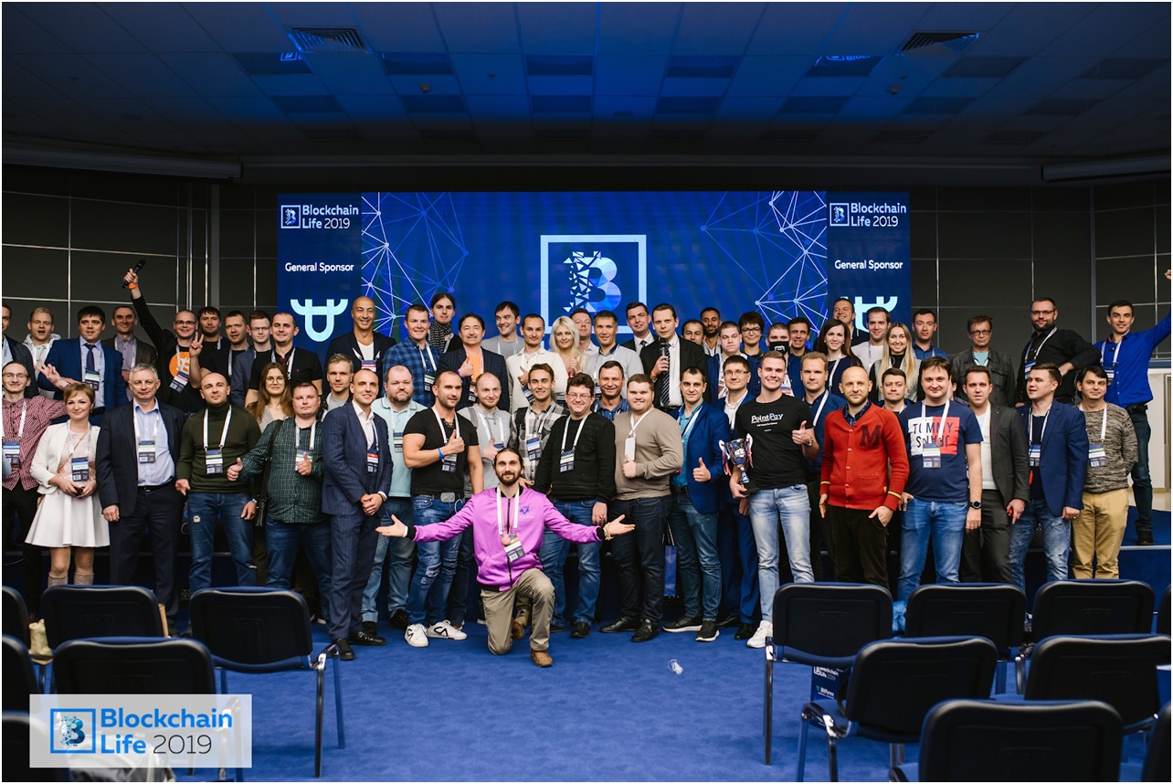 IDEO и ВШЭ заключают соглашение о подготовке кадров для цифровой экономики

