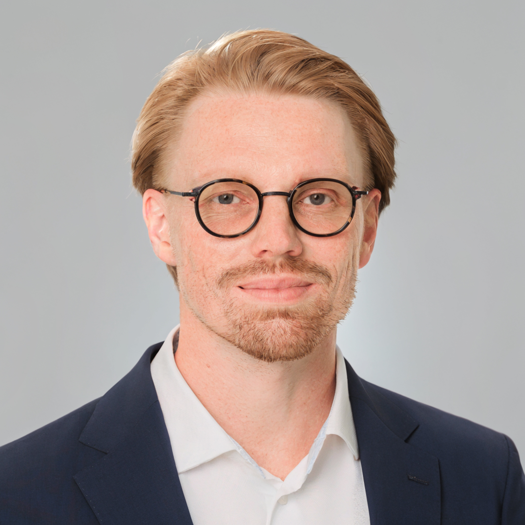 Артем Дмитриев