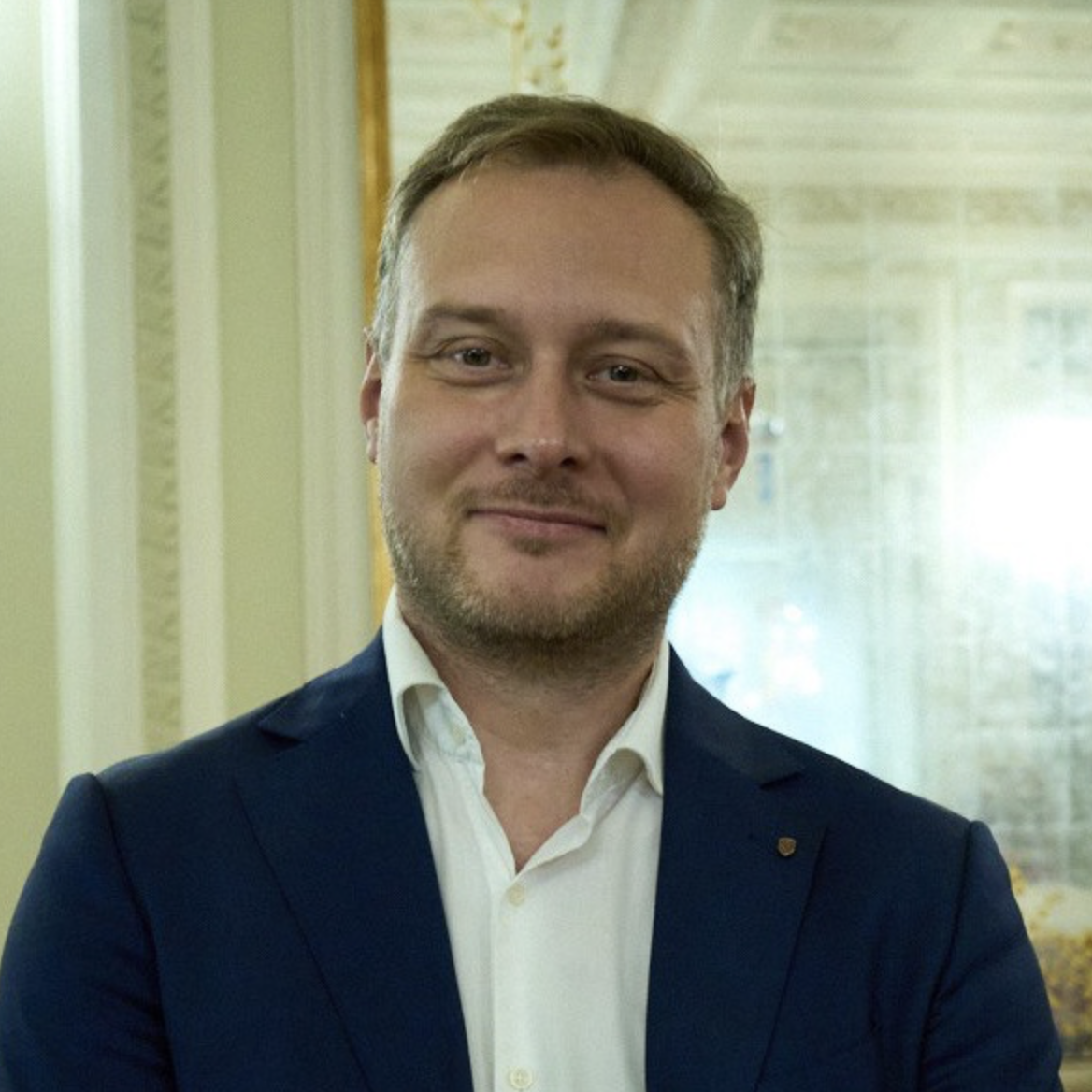 Владислав Макаров