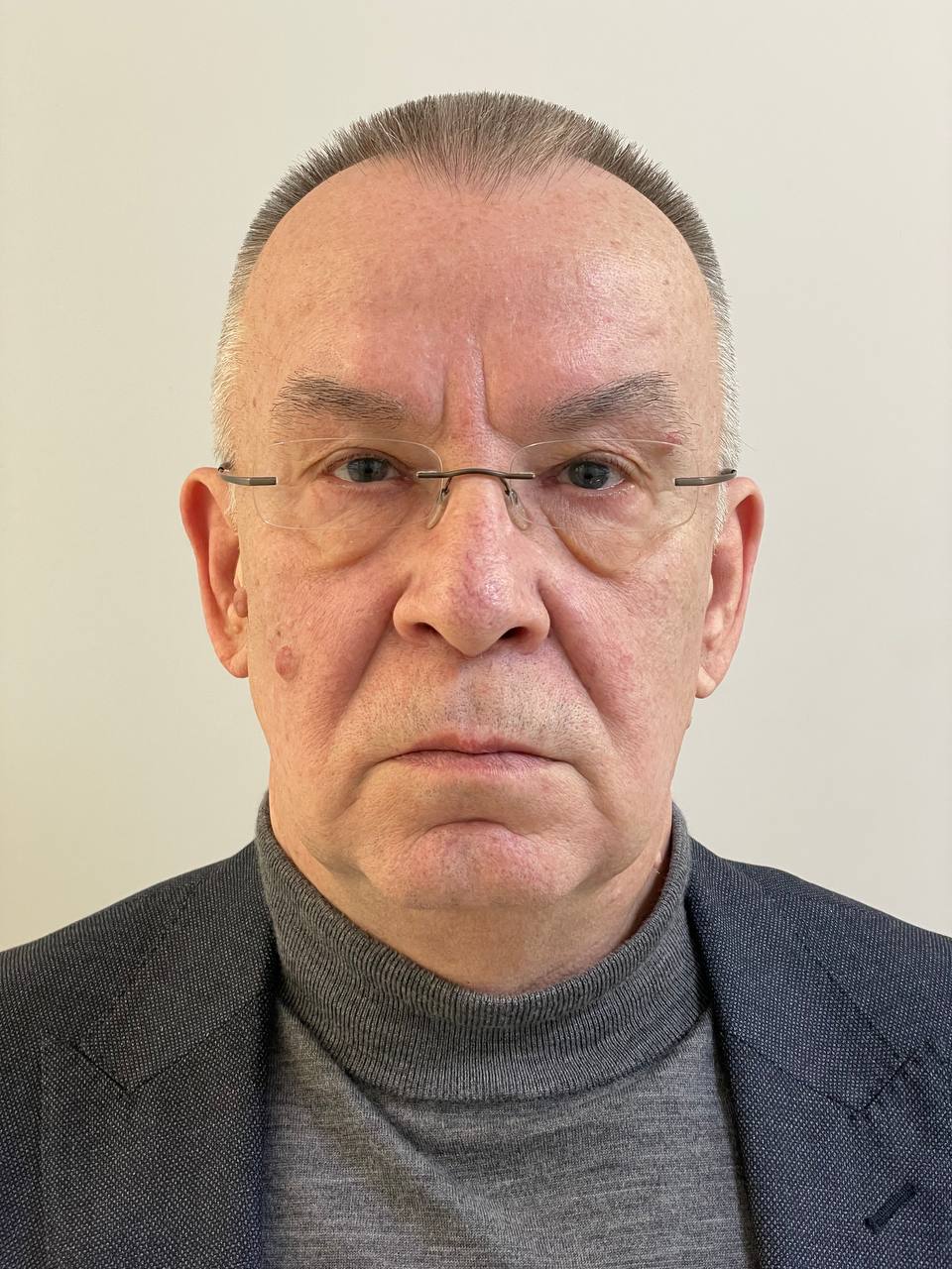 Сергей Евстратов