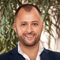 Александр Юник