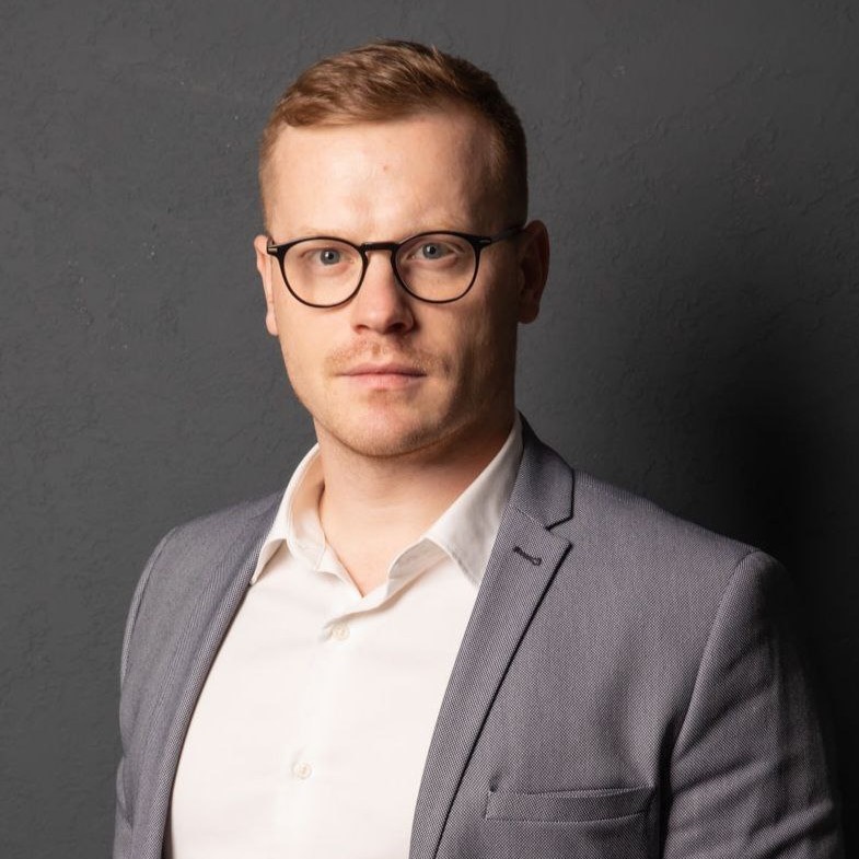 Алексей Русаков