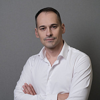 Сергей Наумов