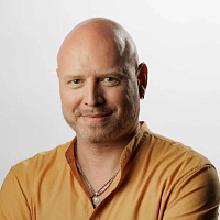 Андрей Плужников