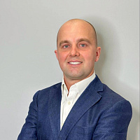 Олег Ковалев