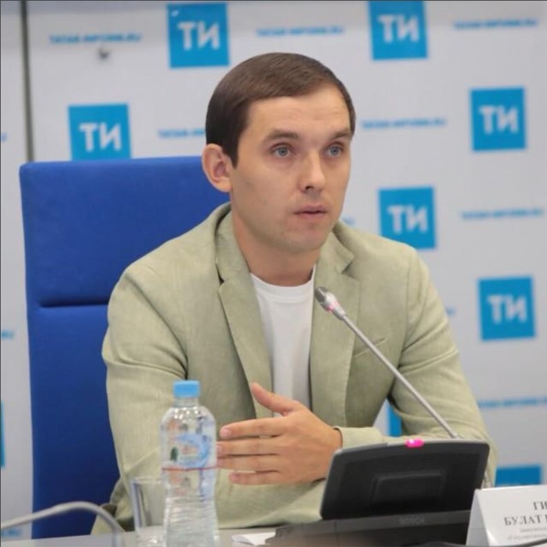 Булат Гилманов