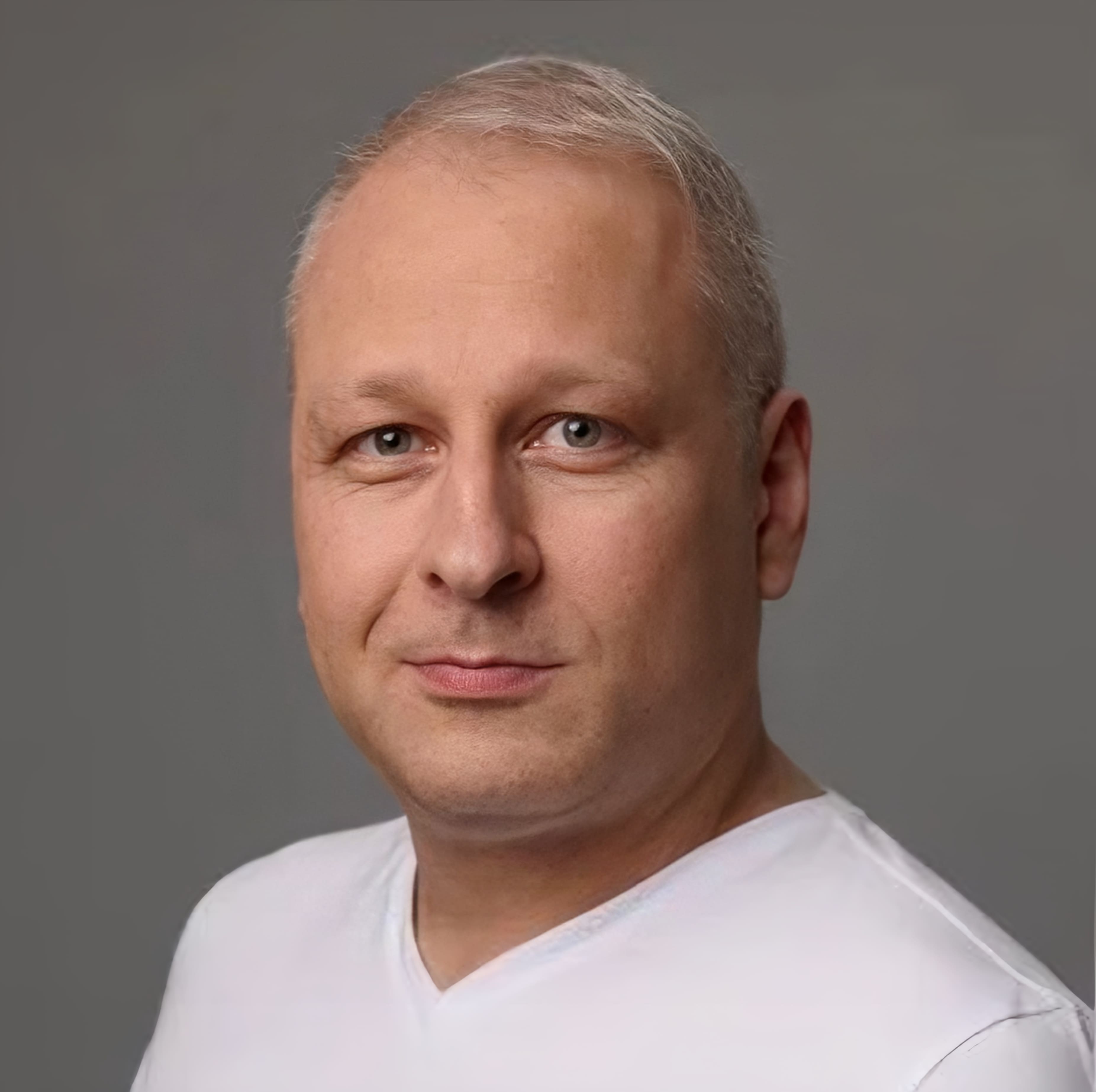 Дмитрий Маковеев