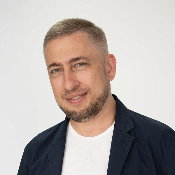 Максим Болотов