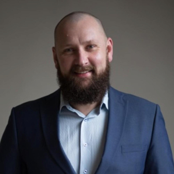 Денис Жарук