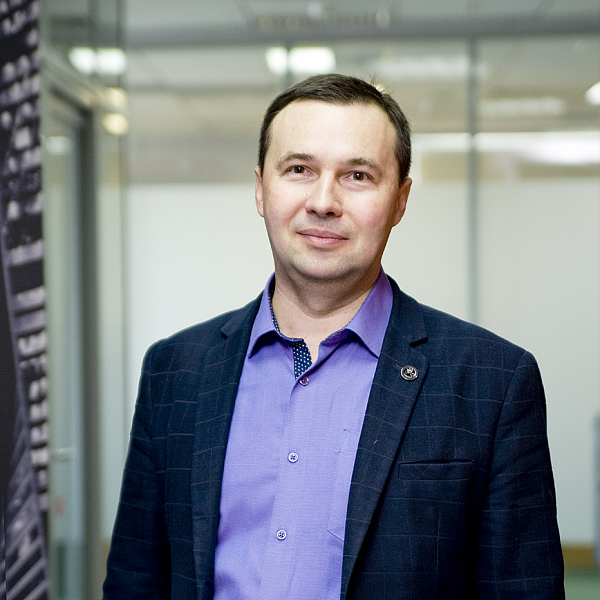 Михаил Зобнин