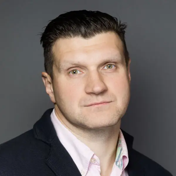 Михаил Мартынов