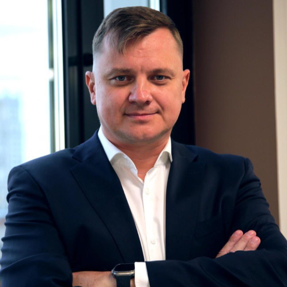 Евгений Семенов