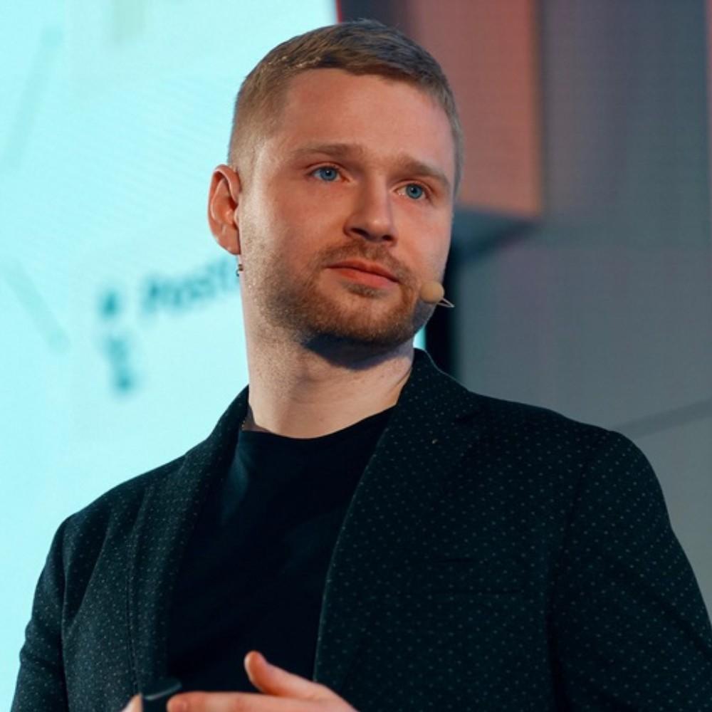 Максим Чернухин