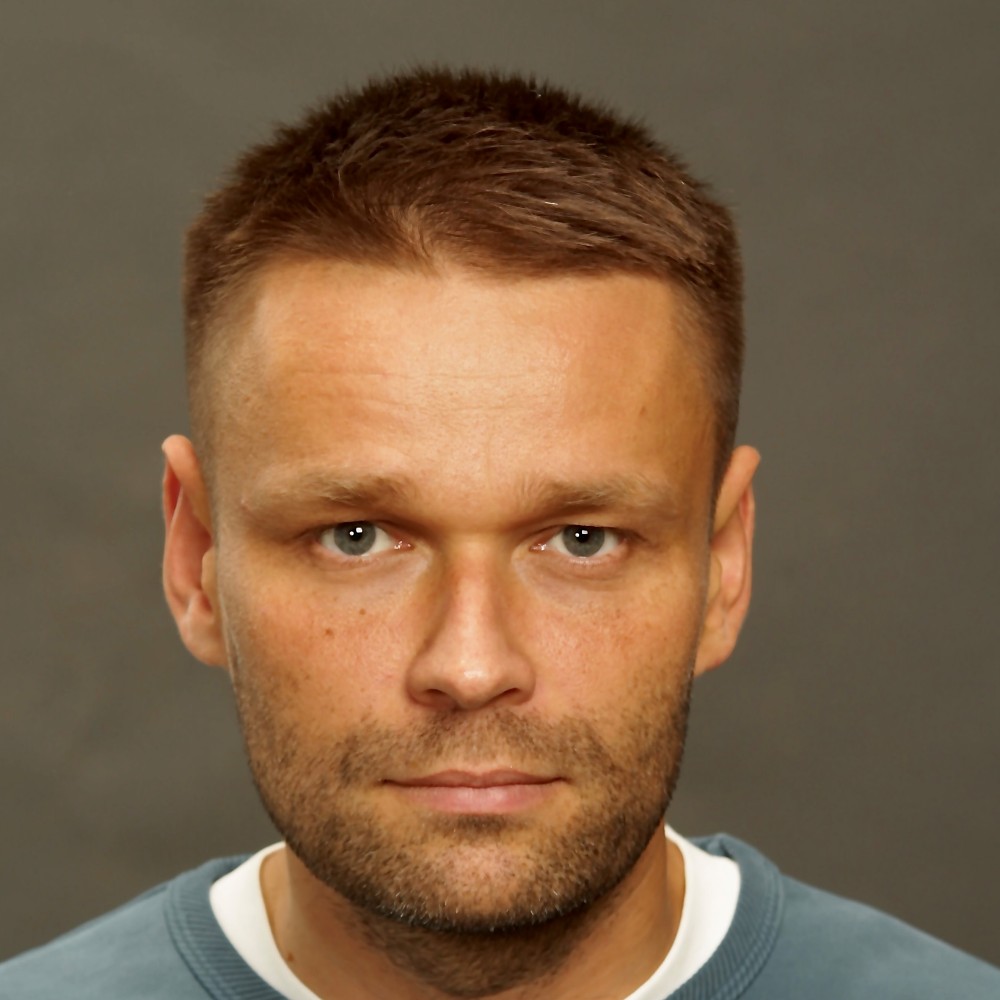 Павел Бутенко