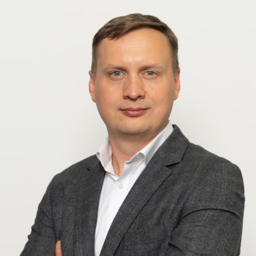 Максим Комлев